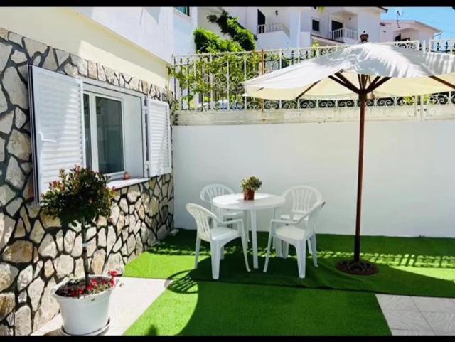 Casinha Da Palmeira นาซาเร ภายนอก รูปภาพ